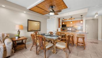 Valley Isle Resort condo # 403, Lahaina, Hawaii - photo 6 of 42