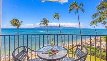 Valley Isle Resort condo # 406B, Lahaina, Hawaii - photo 1 of 26