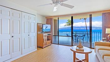 Valley Isle Resort condo # 406B, Lahaina, Hawaii - photo 4 of 26