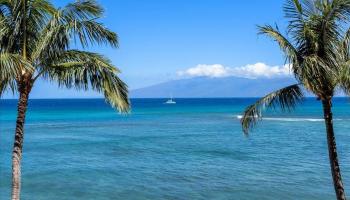 Valley Isle Resort condo # 408B, Lahaina, Hawaii - photo 1 of 47