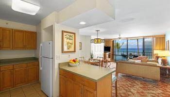 Valley Isle Resort condo # 505B, Lahaina, Hawaii - photo 2 of 25