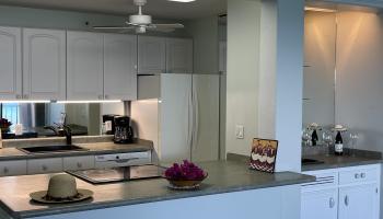 Valley Isle Resort condo # 608, Lahaina, Hawaii - photo 5 of 40