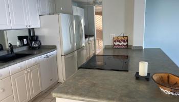 Valley Isle Resort condo # 608, Lahaina, Hawaii - photo 6 of 40