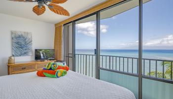 Valley Isle Resort condo # 610B, Lahaina, Hawaii - photo 3 of 25