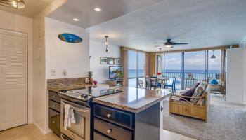 Valley Isle Resort condo # 610B, Lahaina, Hawaii - photo 5 of 25