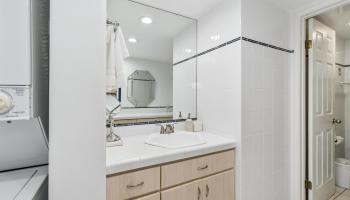 Valley Isle Resort condo # 705B, Lahaina, Hawaii - photo 5 of 27