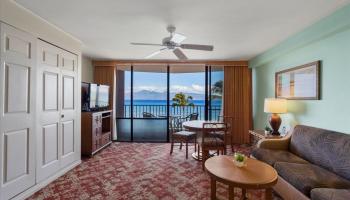 Valley Isle Resort condo # 706, Lahaina, Hawaii - photo 1 of 18