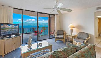 Valley Isle Resort condo # 808, Lahaina, Hawaii - photo 3 of 35