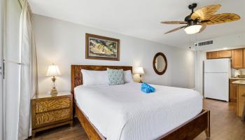 Royal Kahana condo # 404, Lahaina, Hawaii - photo 5 of 22