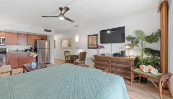 Royal Kahana condo # 620, Lahaina, Hawaii - photo 4 of 25