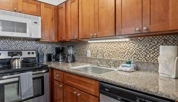 Royal Kahana condo # 815, Lahaina, Hawaii - photo 5 of 11