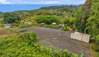 44 Hanauana Rd   - photo 3 of 47
