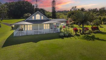 44  Kaupakalua Rd ,  home - photo 1 of 48