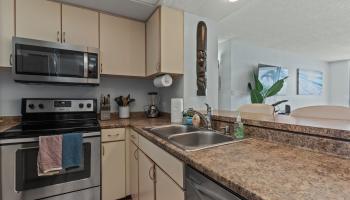 Hololani condo # A101, Lahaina, Hawaii - photo 4 of 37