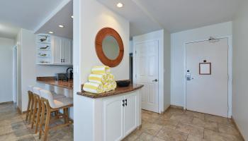 Hololani condo # B801, Lahaina, Hawaii - photo 4 of 32