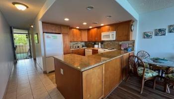 Kahana Reef condo # 202, Lahaina, Hawaii - photo 5 of 24