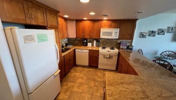 Kahana Reef condo # 202, Lahaina, Hawaii - photo 6 of 28