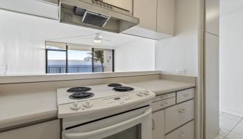 Kahana Reef condo # 214, Lahaina, Hawaii - photo 5 of 38