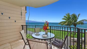 Kahana Reef condo # 216, Lahaina, Hawaii - photo 2 of 30