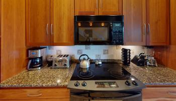 Kahana Village condo # #28 (5B3), Lahaina, Hawaii - photo 3 of 29