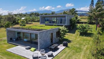 454  Hoolawa Rd Hoolawa Point, Haiku home - photo 2 of 43