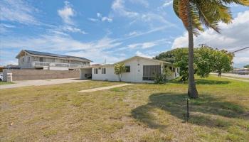 461  Lono Ave , Kahului home - photo 2 of 21