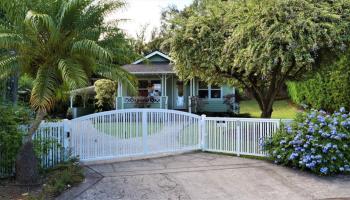 47  Hale Lio Pl , Haiku home - photo 2 of 25