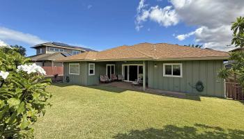 47  Moolu St , Wailuku home - photo 2 of 21