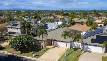 47  Polale St , Kihei home - photo 3 of 35