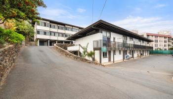 Puuone Gardens condo # 13, Wailuku, Hawaii - photo 3 of 30