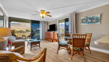 Lahaina Shores condo # 202, Lahaina, Hawaii - photo 3 of 28