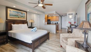 Lahaina Shores condo # 235, Lahaina, Hawaii - photo 3 of 33