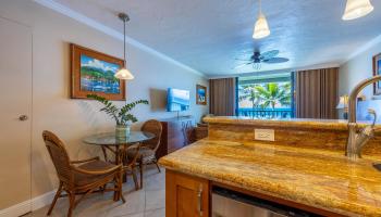 Lahaina Shores condo # 327, Lahaina, Hawaii - photo 3 of 27