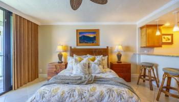 Lahaina Shores condo # 327, Lahaina, Hawaii - photo 6 of 27