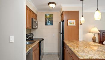 Lahaina Shores condo # 424, Lahaina, Hawaii - photo 4 of 44