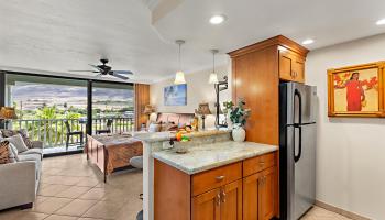 Lahaina Shores condo # 430, Lahaina, Hawaii - photo 6 of 19