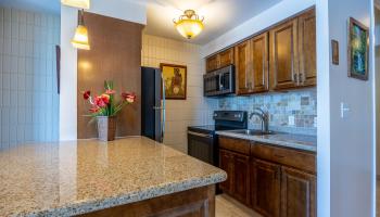 Lahaina Shores condo # 431, Lahaina, Hawaii - photo 4 of 41