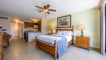 Lahaina Shores condo # 432, Lahaina, Hawaii - photo 5 of 30