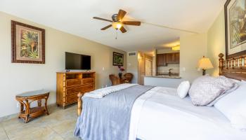 Lahaina Shores condo # 432, Lahaina, Hawaii - photo 6 of 30