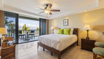 Lahaina Shores condo # 519, Lahaina, Hawaii - photo 6 of 28