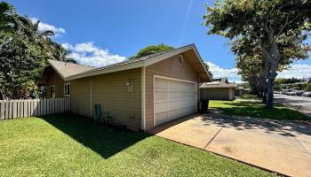 480  Kenolio Rd , Kihei home - photo 4 of 27