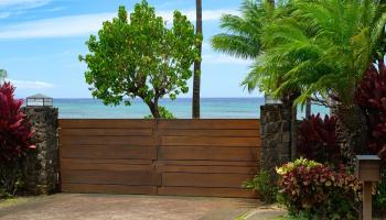 4809  Lower Honoapiilani Rd Kahana, Napili/Kahana/Honokowai home - photo 2 of 49