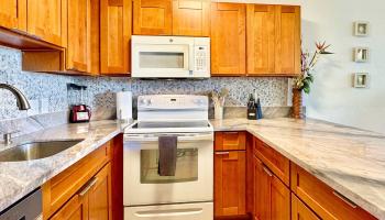 Kihei Holiday condo # 106, Kihei, Hawaii - photo 6 of 34