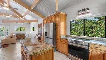 484  Hoala Dr Maui Meadows, Maui Meadows home - photo 4 of 50