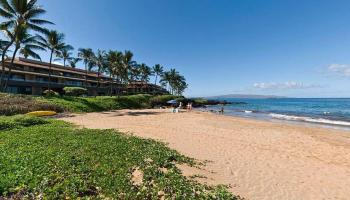 Makena Surf condo # F304, Kihei, Hawaii - photo 5 of 23