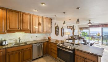 Kahana Sunset condo # A7, Lahaina, Hawaii - photo 2 of 30 Kahana Sunset condo # A7, Lahaina, Hawaii - photo 2 of 30