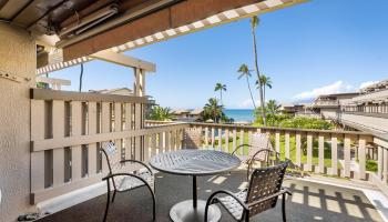 Kahana Sunset condo # D7, Lahaina, Hawaii - photo 3 of 30