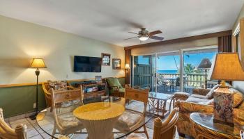 Kahana Sunset condo # D7, Lahaina, Hawaii - photo 4 of 30