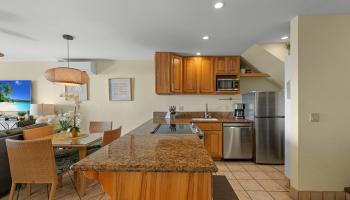 Kahana Sunset condo # E5, Lahaina, Hawaii - photo 5 of 44