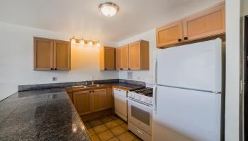 Puuone Terrace condo # 419, Wailuku, Hawaii - photo 4 of 16